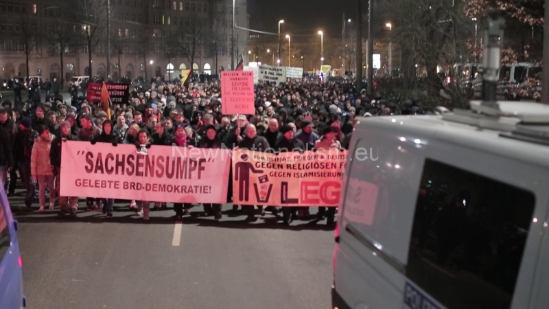 post-Pegida-a-Anti-Pegida-Legida-Leipzig-2015-v8_1_2